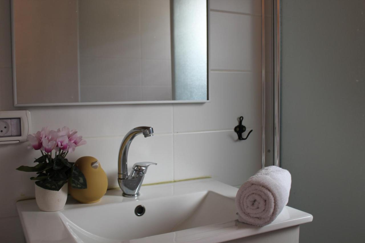 בקתות שחר Apartamento Yonatan Exterior foto